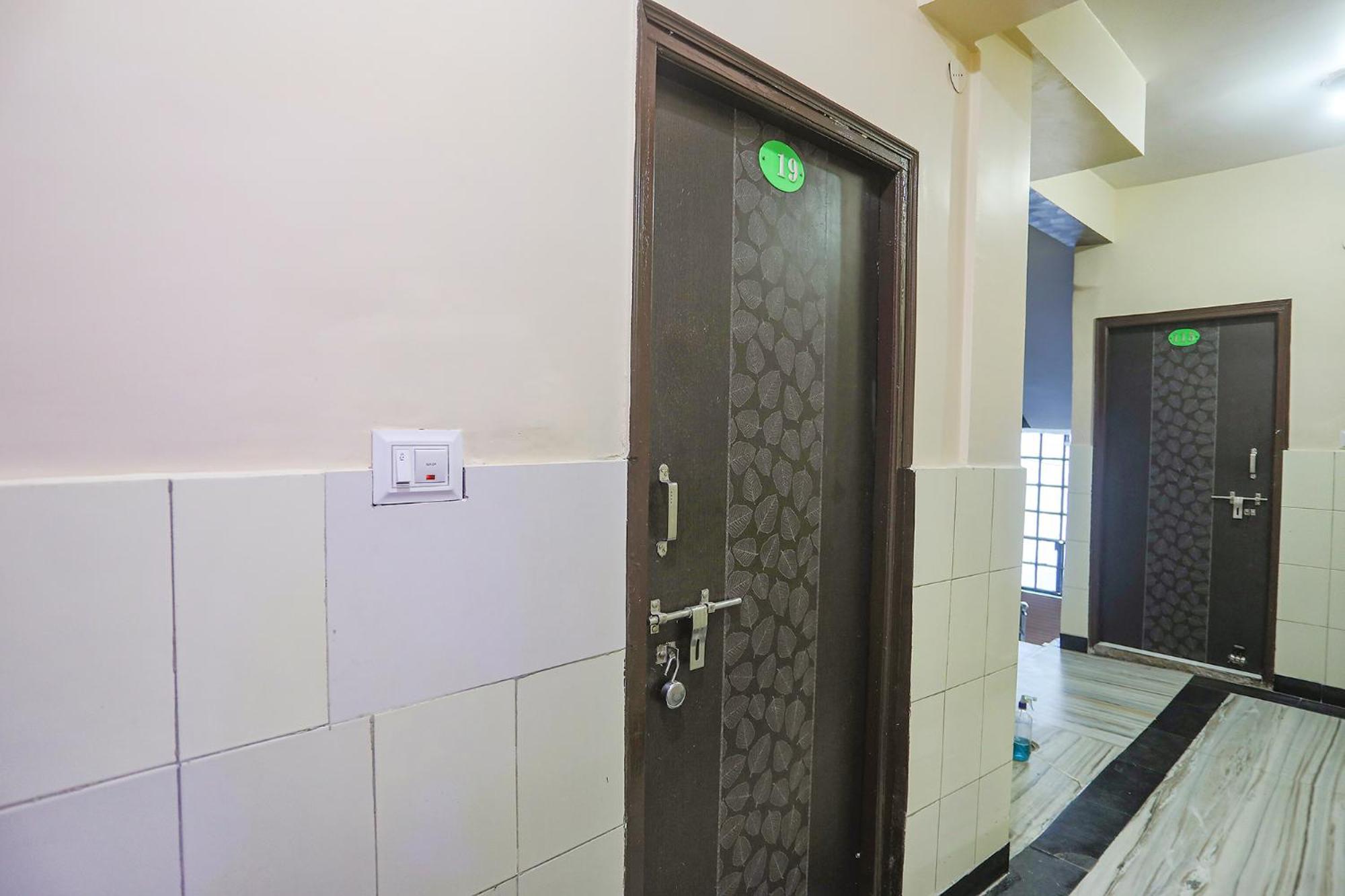 Fabexpress Kanha Dham Kanpur Exterior photo